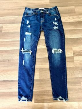 Kancan Distressed Skinny Jeans